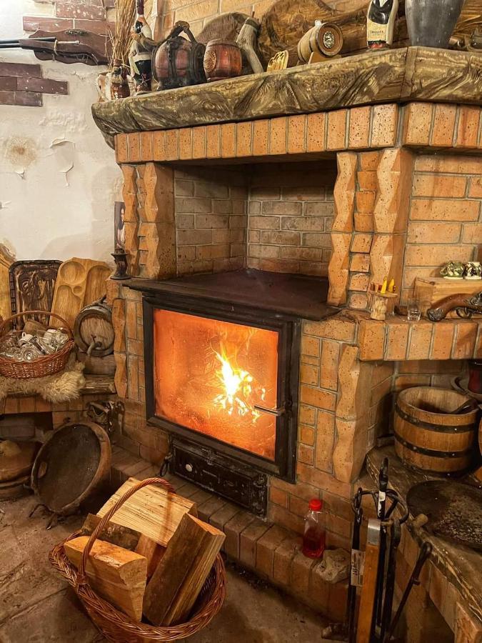 ホテル Casa Baciu フンドゥ・モルドベイ エクステリア 写真